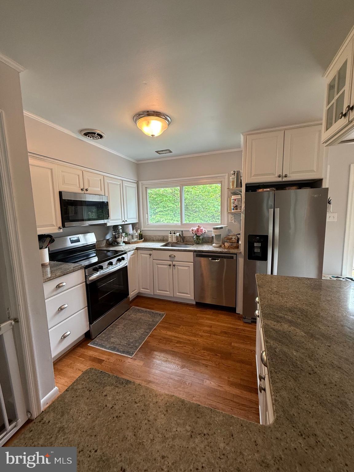 13 Wainwright Drive Annapolis, MD 21401 - Photo 8 of 39