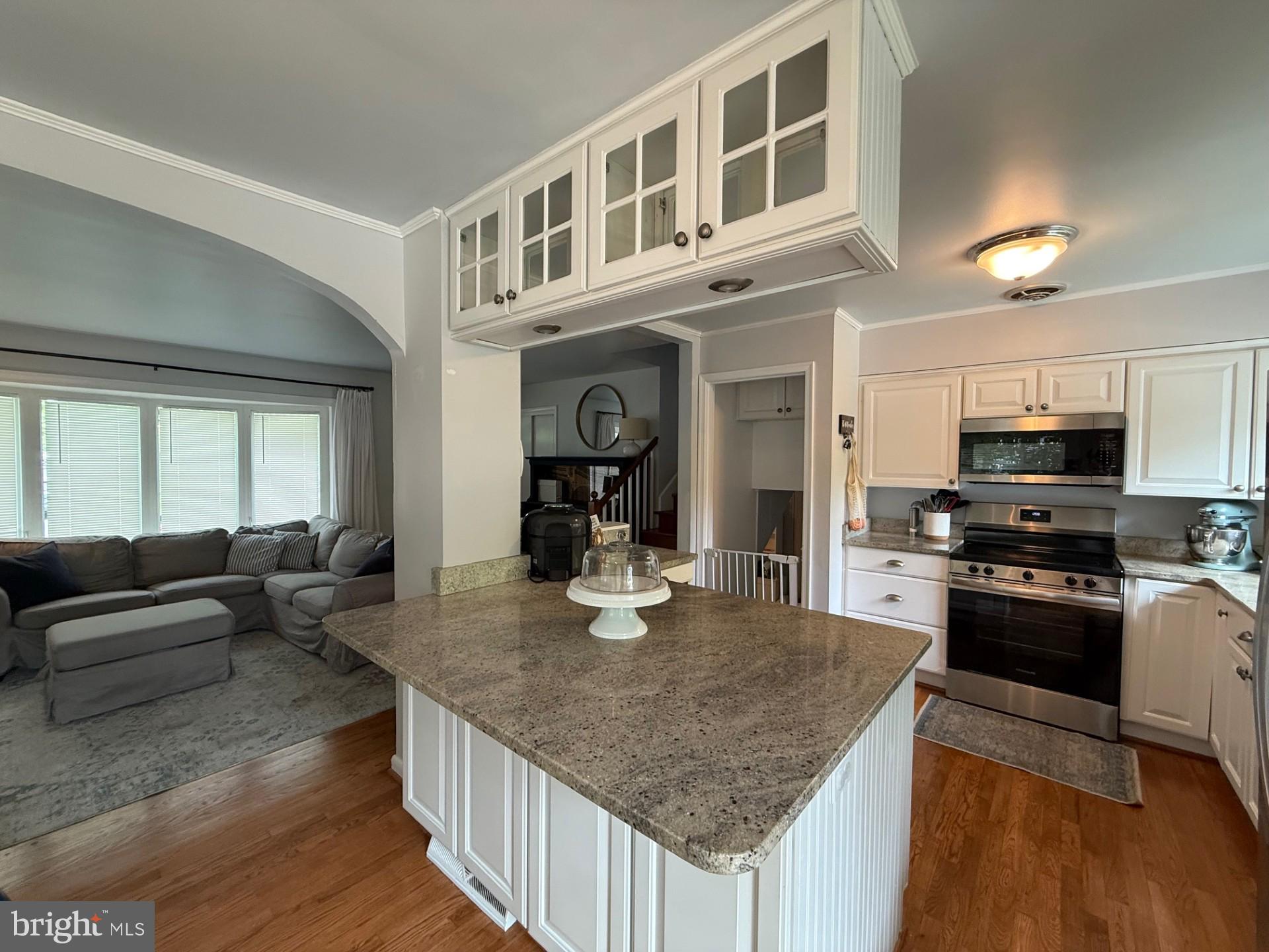 13 Wainwright Drive Annapolis, MD 21401 - Photo 9 of 39