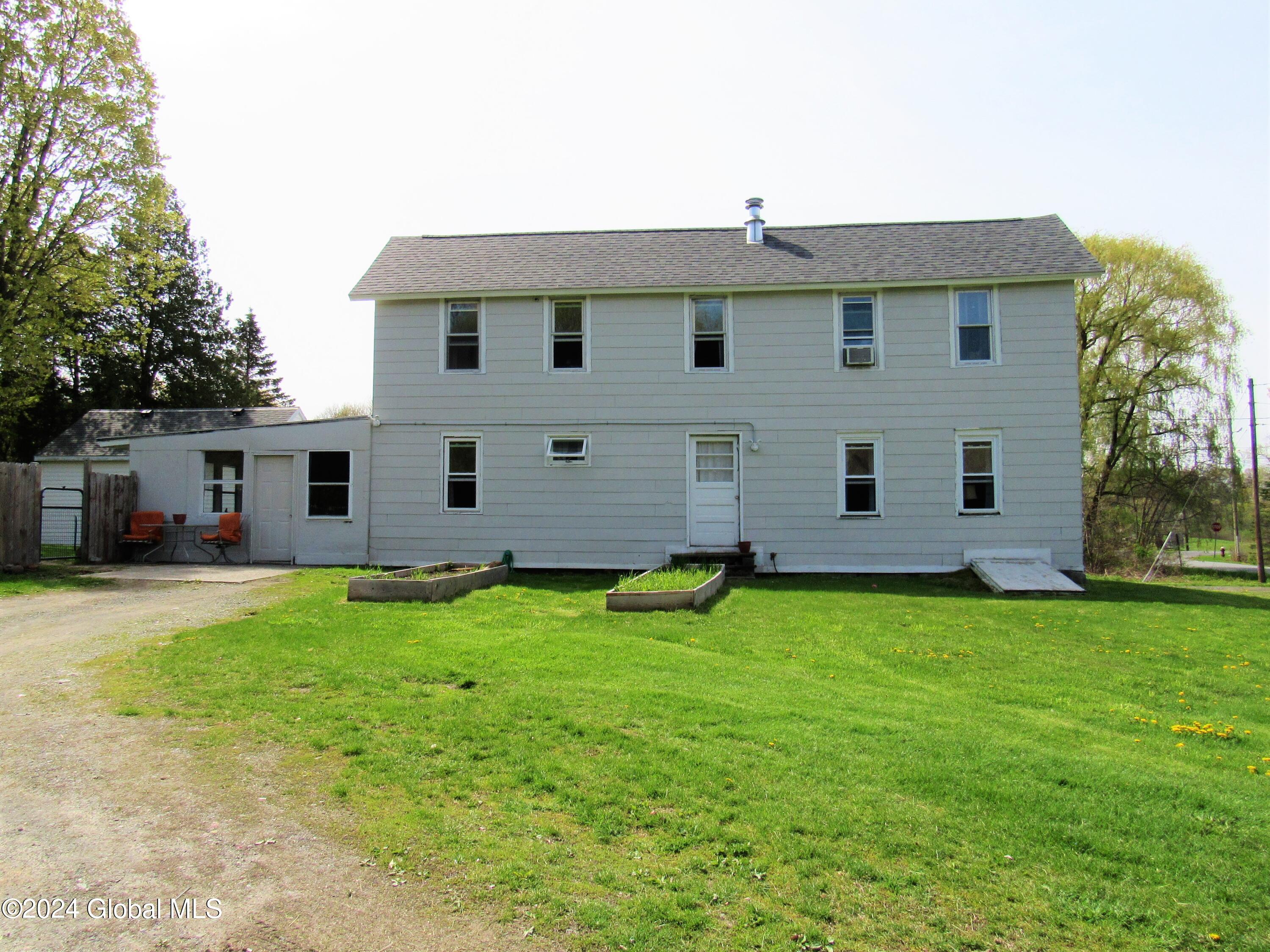 69 Hakes Road Troy, NY 12180 - Photo 2 of 34 2