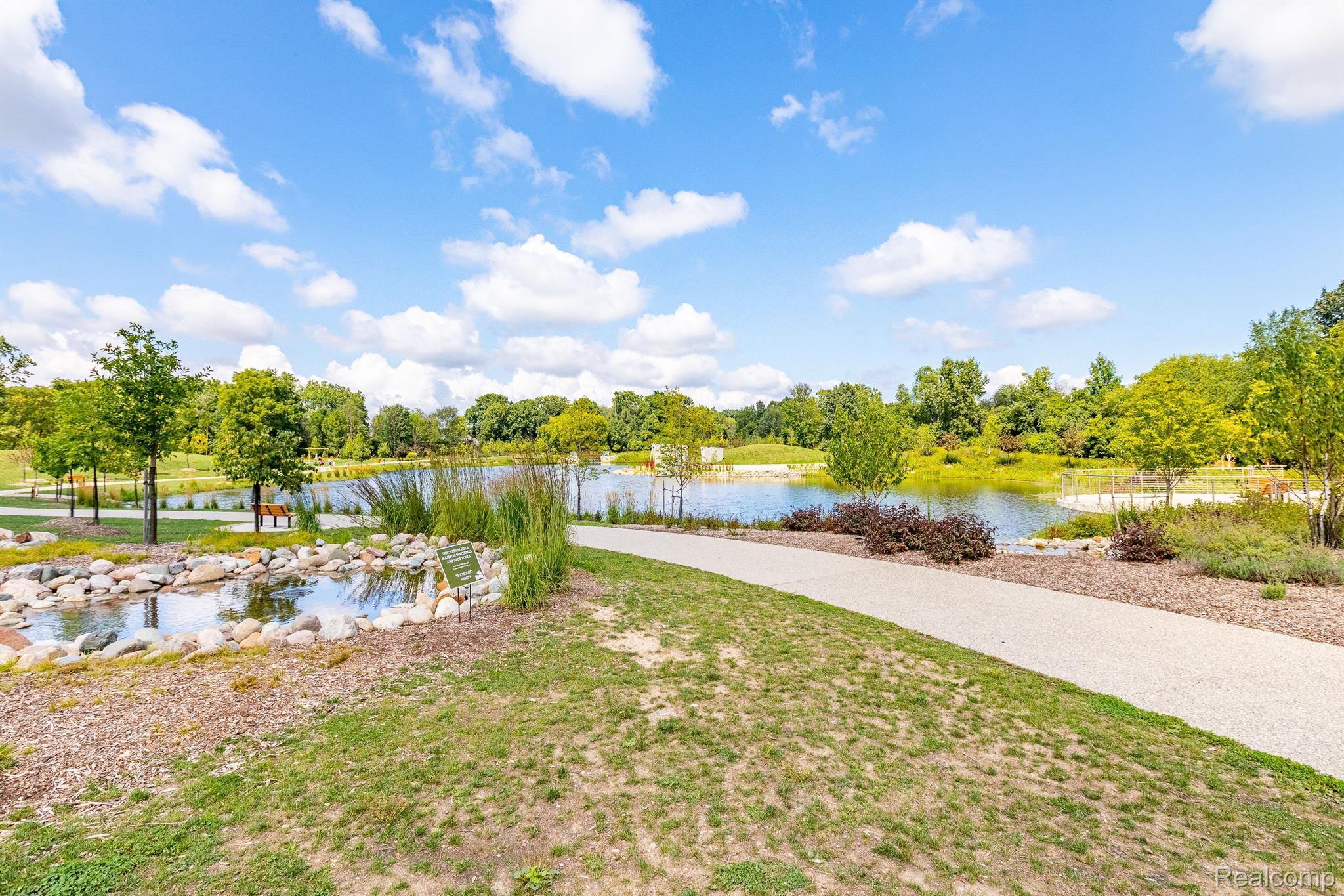 2157 Clinton View Circle Rochester, MI 48309 - Photo 41 of 41 Gallery Image 41