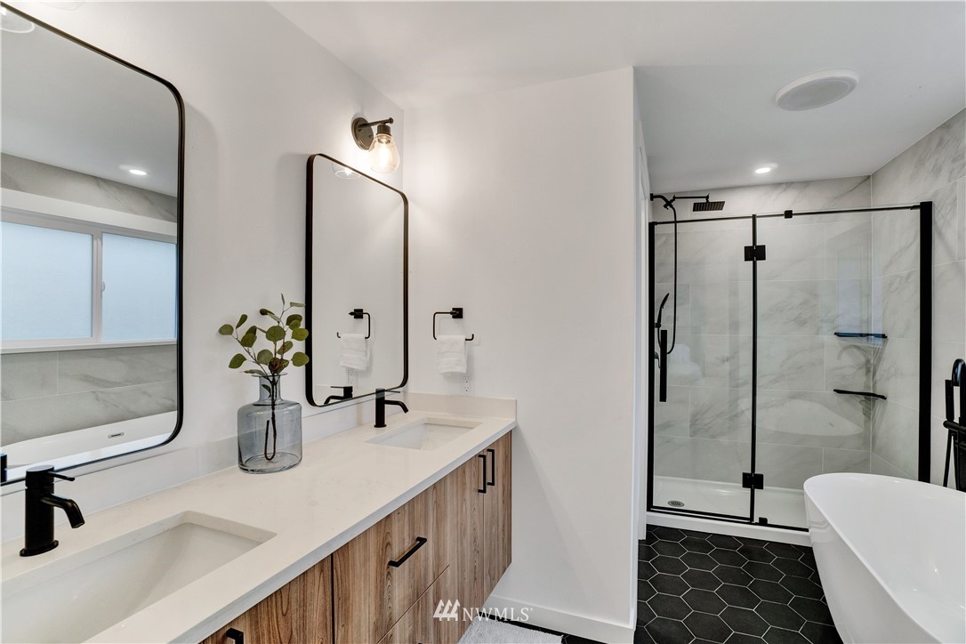 19923 Filbert Road Bothell, WA 98012 - Photo 17 of 40