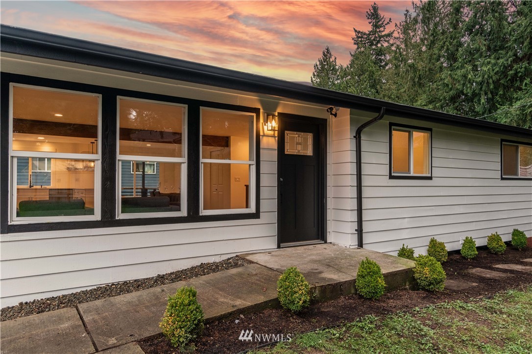 19923 Filbert Road Bothell, WA 98012 - Photo 4 of 40