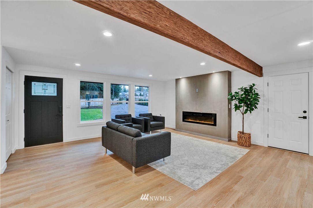 19923 Filbert Road Bothell, WA 98012 - Photo 7 of 40