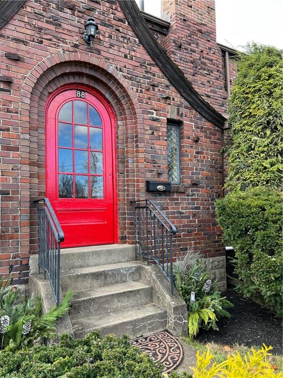 88 Duff Road Pittsburgh, PA 15235 - Photo 1 of 20 Gallery Image 1