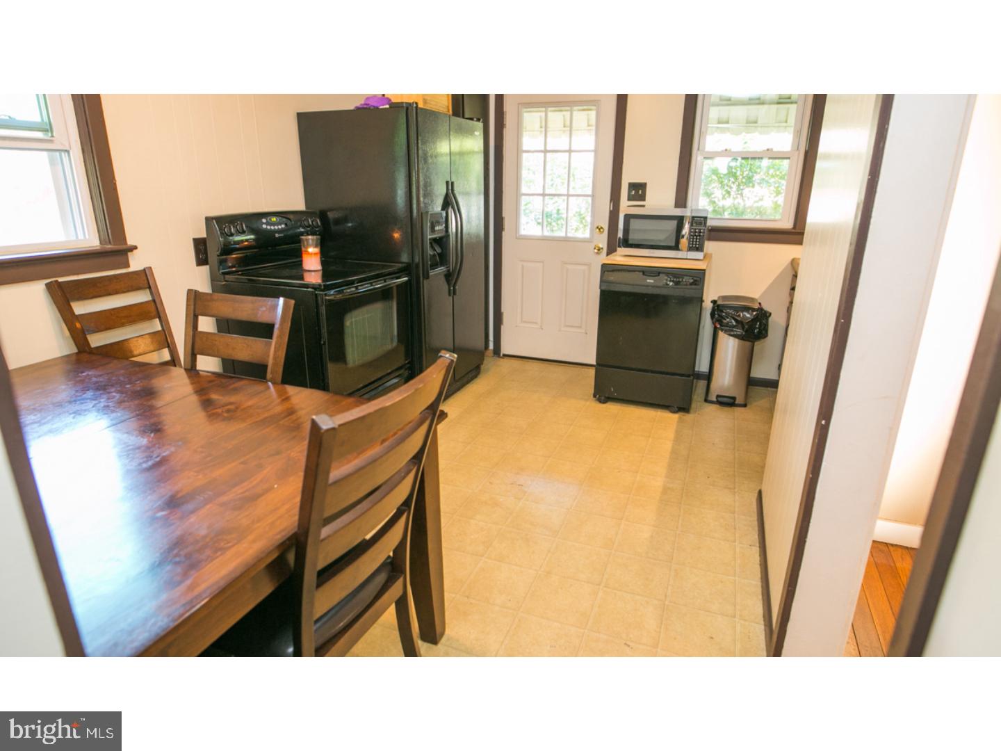 366 Raritan Avenue Atco, NJ 08004 - Photo 6 of 23 Gallery Image 6