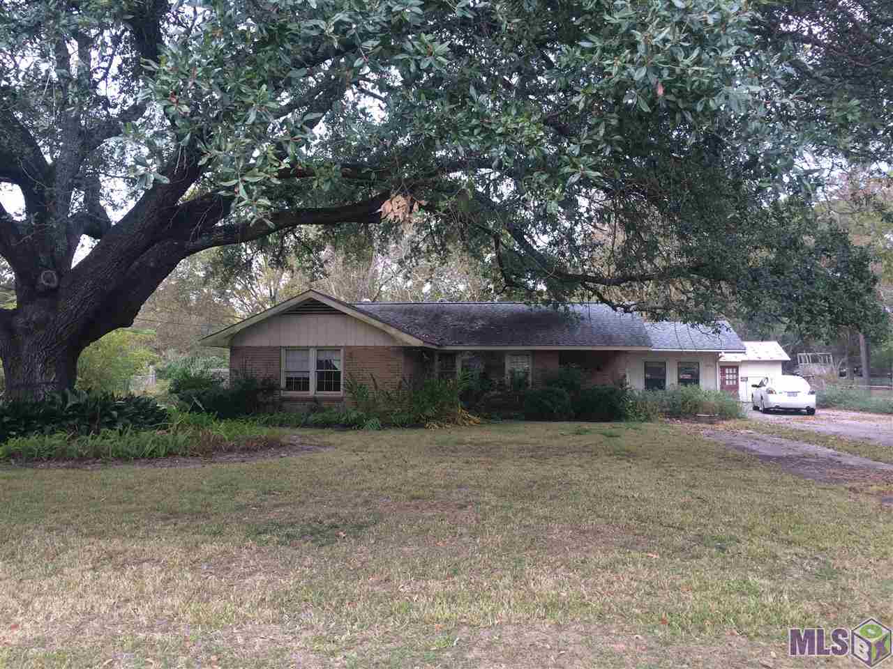 9743 Cal Road Baton Rouge, LA 70809 - Photo 1 of 11