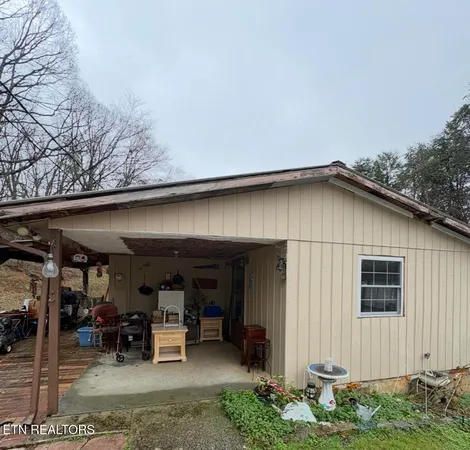 $214,900 | 1220 East Dogwood Lane, Sevierville, TN 37862