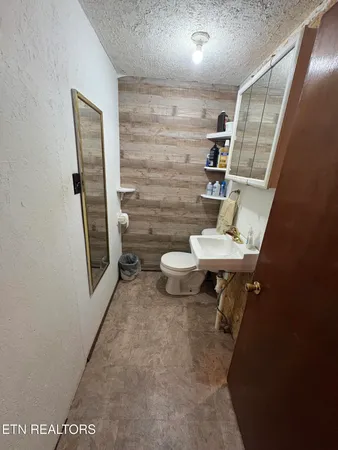 $199,900 | 1220 East Dogwood Lane, Sevierville, TN 37862