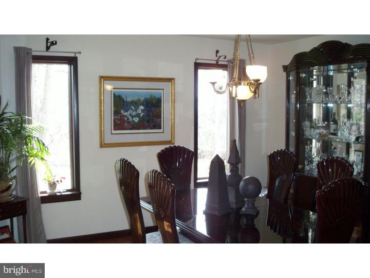 6650 Ridge Road Zionsville, PA 18092 - Photo 8 of 25 Dining Room