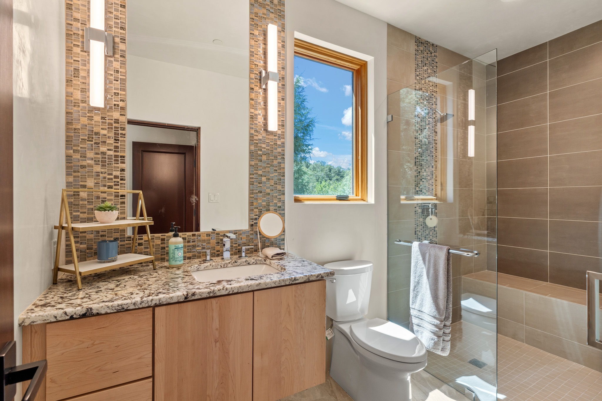 1411 Tesuque Creek Road Santa Fe, NM 87501 - Photo 27 of 45 Bath 2