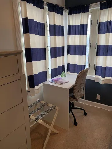 $4,000 | 3 Geneva Lane, Fontana, WI 53125