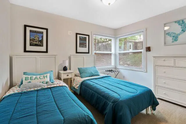 $4,000 | 3 Geneva Lane, Fontana, WI 53125