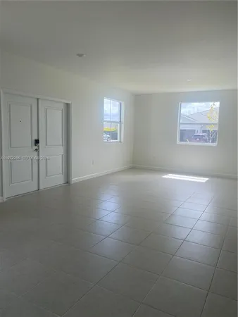 $5,500 | 27560 Southwest 159th Place, Homestead, FL 33033