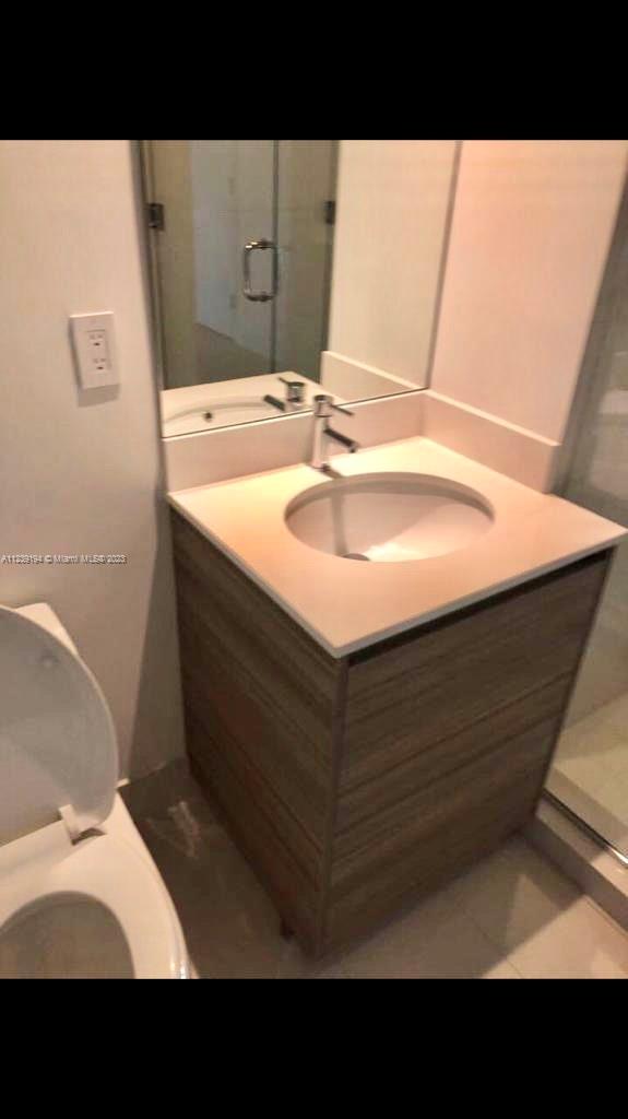 Midtown Miami Miami, FL 33137 - Photo 13 of 23 a black and white photo of a sink