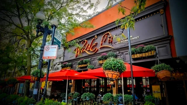 $349,900 | 2970 North Lake Shore Drive, Unit 4B, Chicago, IL 60657