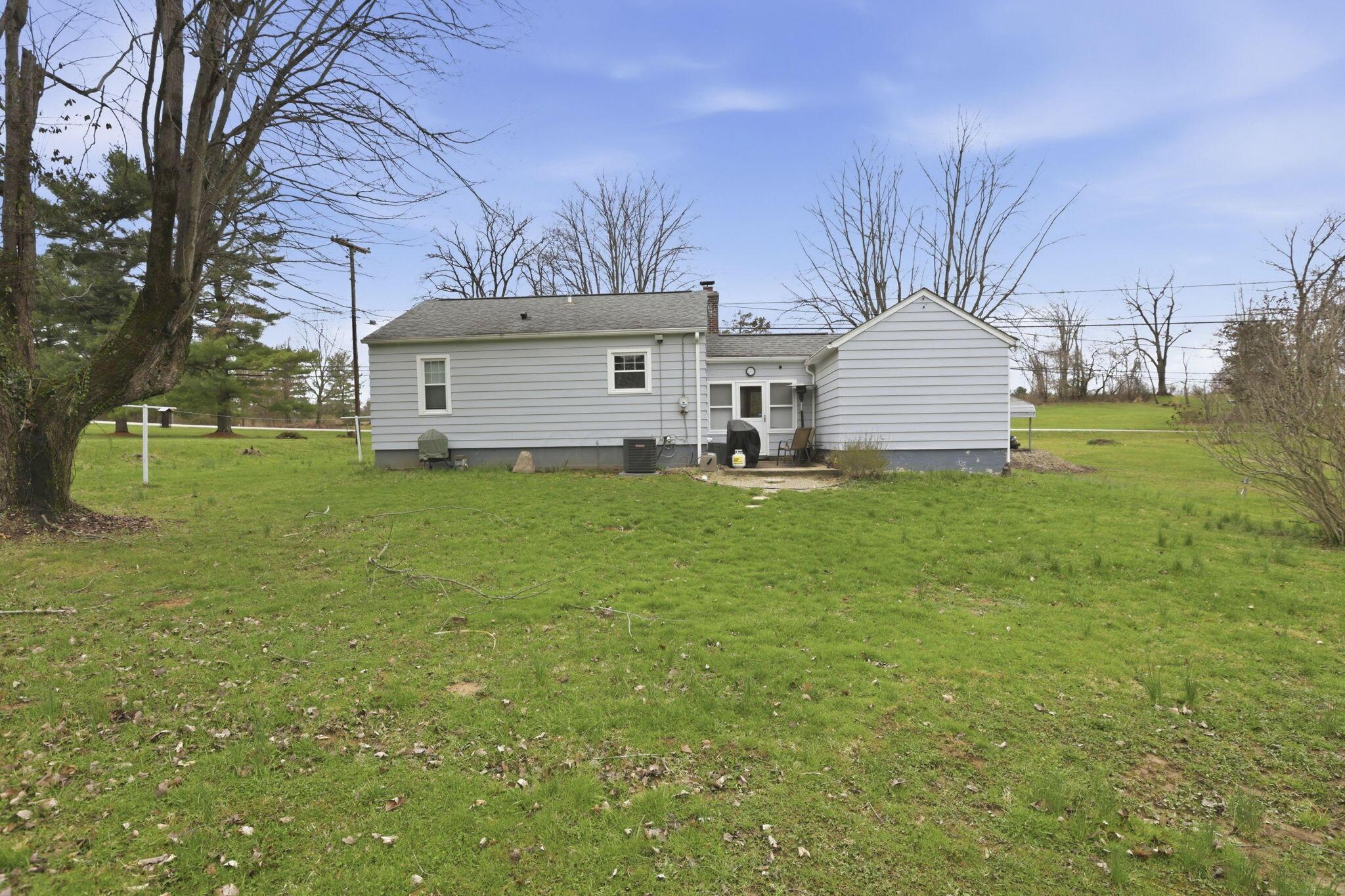 2870 BIS Road Southwest Lancaster, OH 43130 - Photo 30 of 47 38-web-or-mls-939A5663