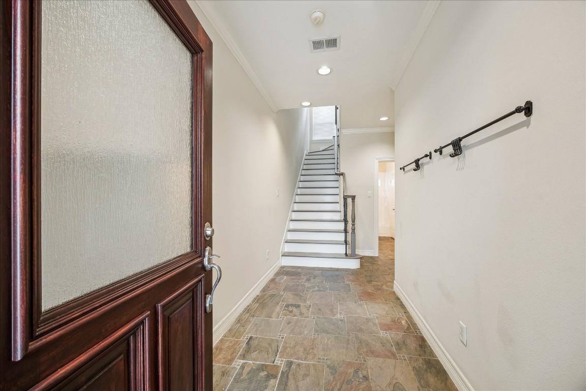 633 Hartman Street Houston, TX 77007 - Photo 2 of 23 a view of entryway with wooden floor