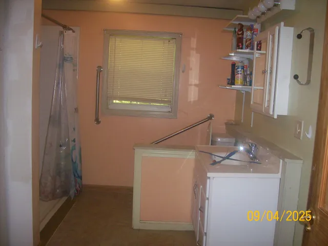 $74,500 | 55 Broadway Circle, Poland, ME 04274