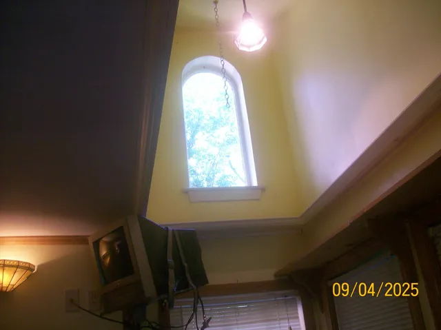 $74,500 | 55 Broadway Circle, Poland, ME 04274