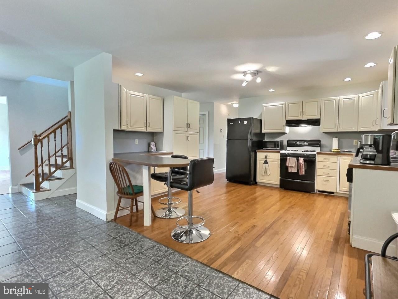 3394 Blue Ball Road Elkton, MD 21921 - Photo 4 of 21 Dining Area to Kitchen