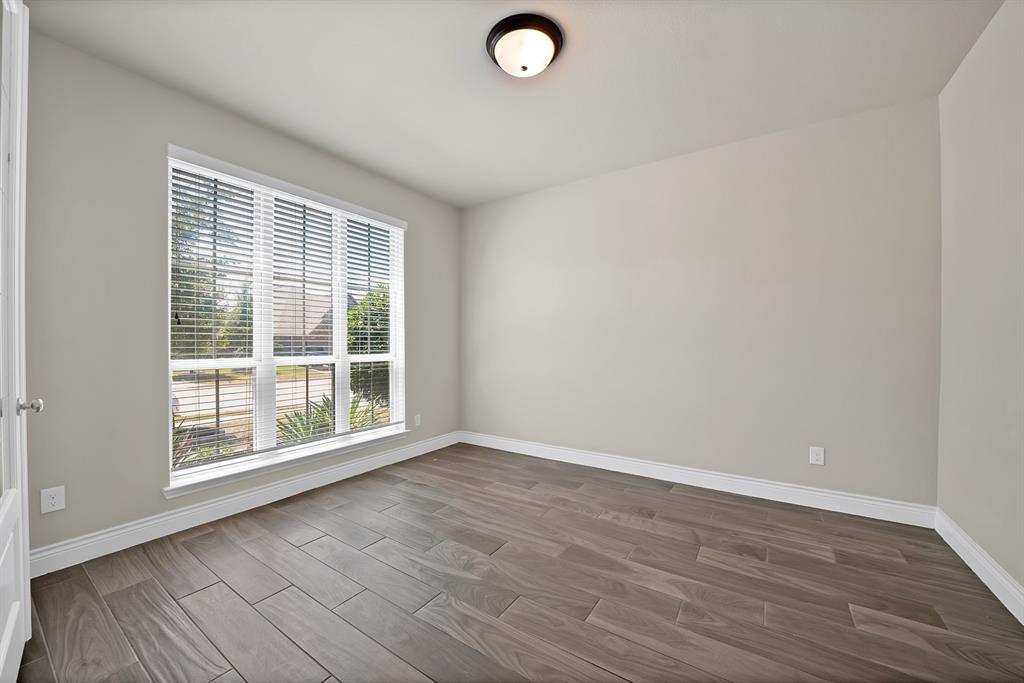 841 Knoxbridge Road Forney, TX 75126 - Photo 7 of 39 Gallery Image 7