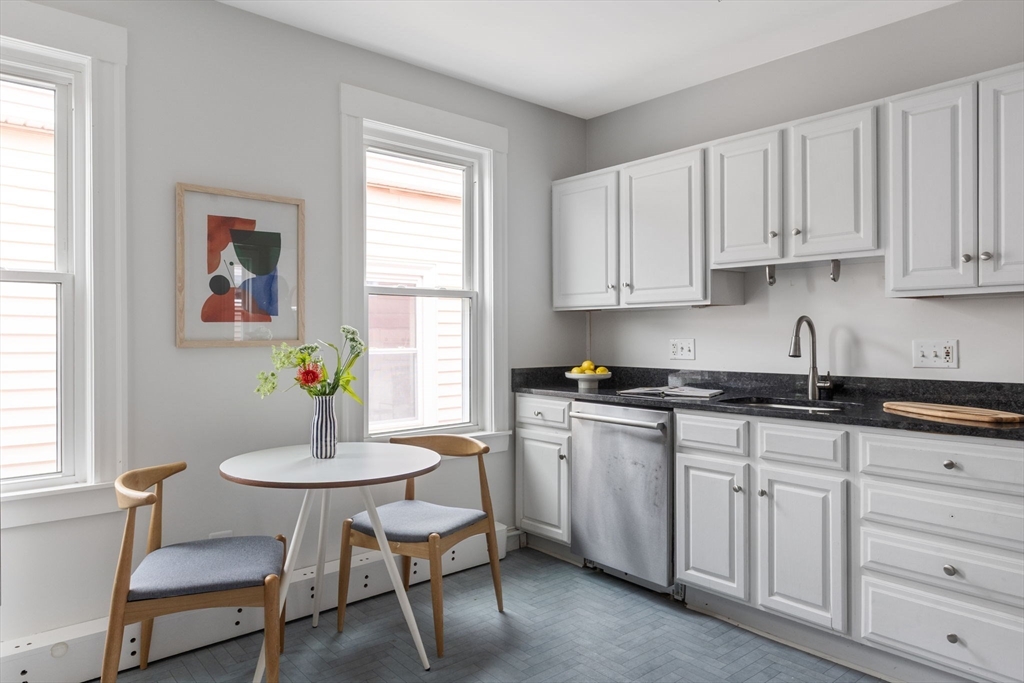 39 Calvin Street, Unit 3 Somerville, MA 02143 - Photo 3 of 13