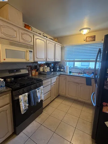 $825,000 | 963 Dillo Street, San Leandro, CA 94578