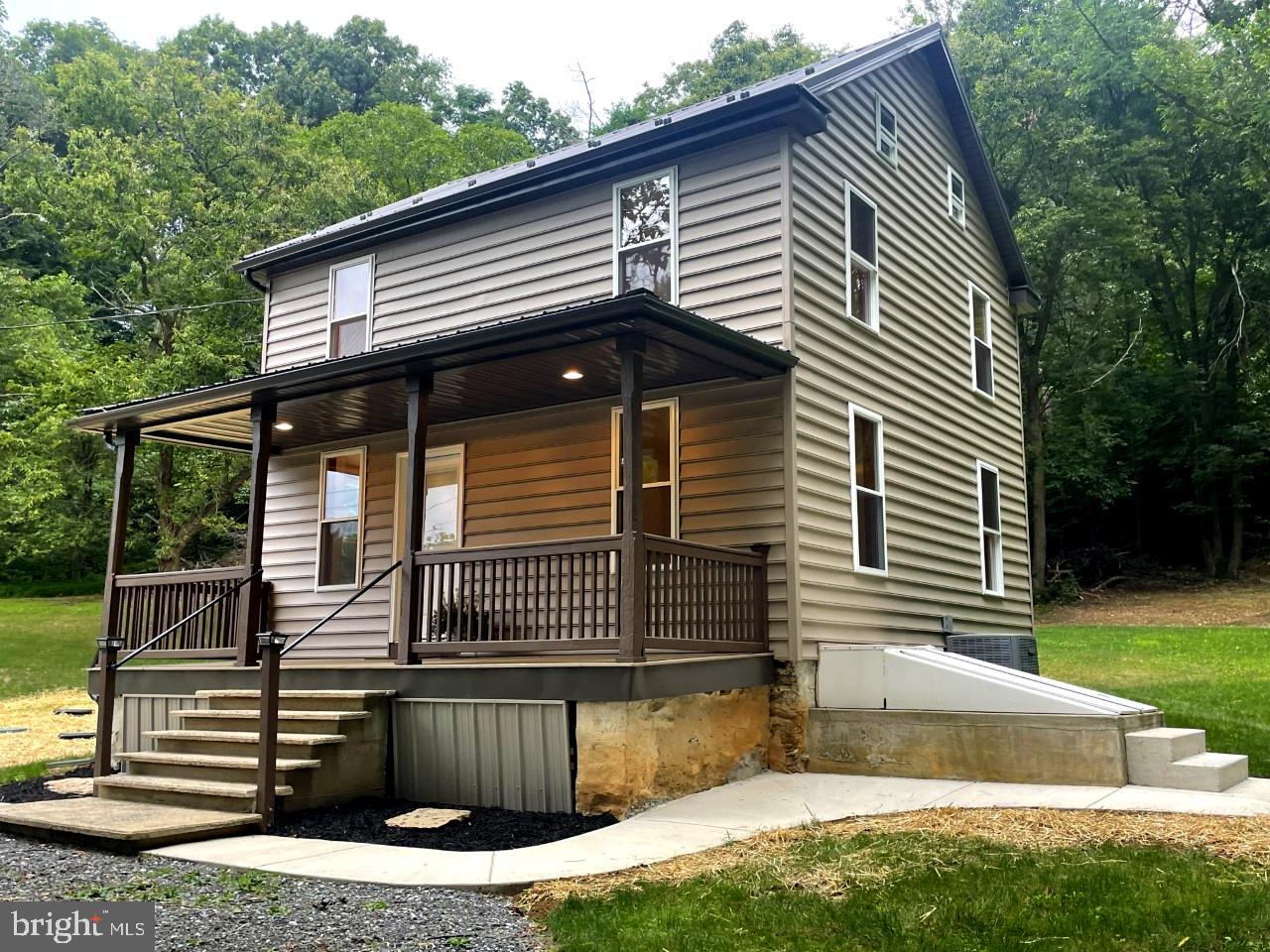 139 Hilldale Road Pequea, PA 17565 - Photo 3 of 60