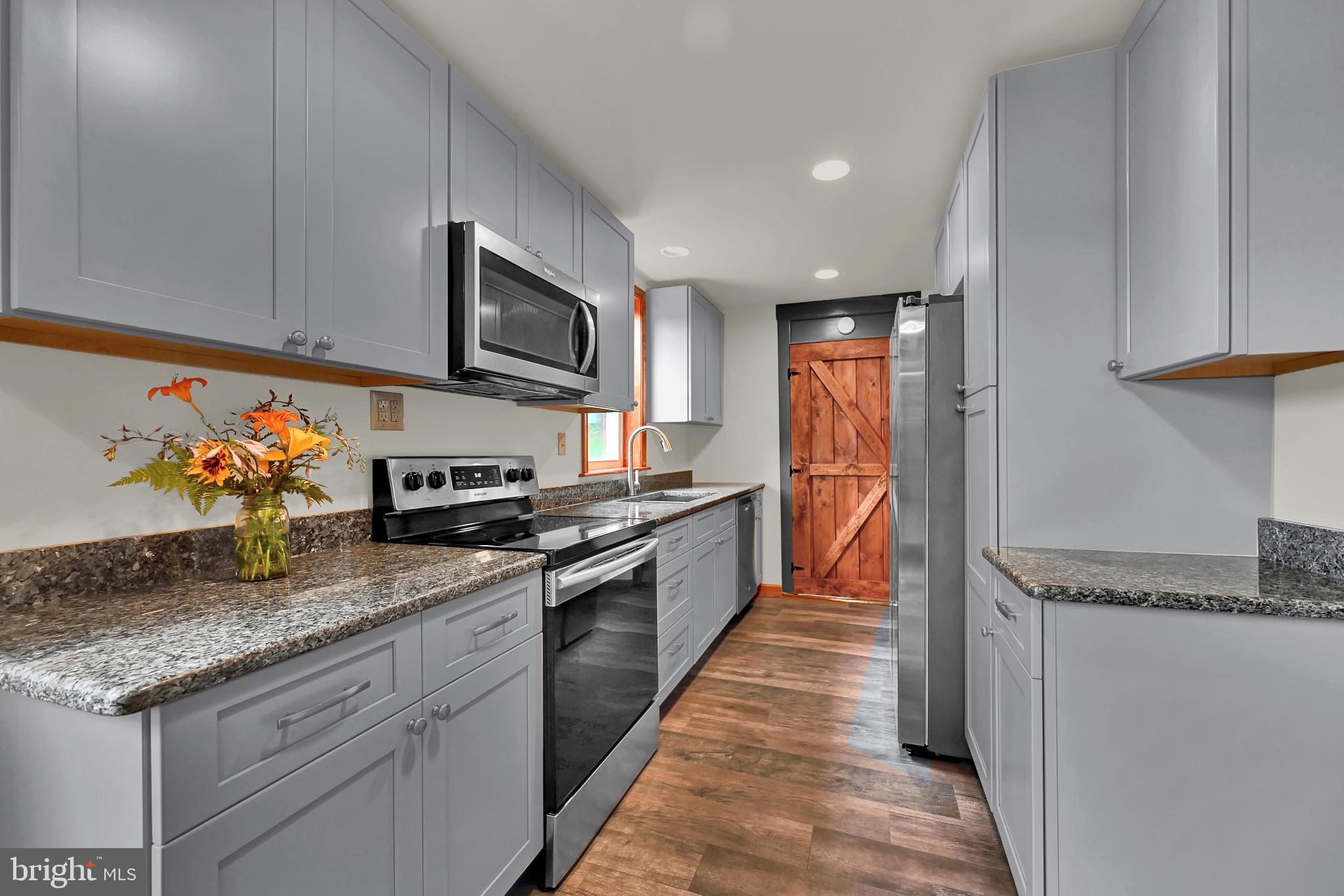 139 Hilldale Road Pequea, PA 17565 - Photo 6 of 60