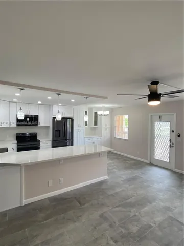 $1,900 | 2022 Newcastle B, Unit 2022, Boca Raton, FL 33434