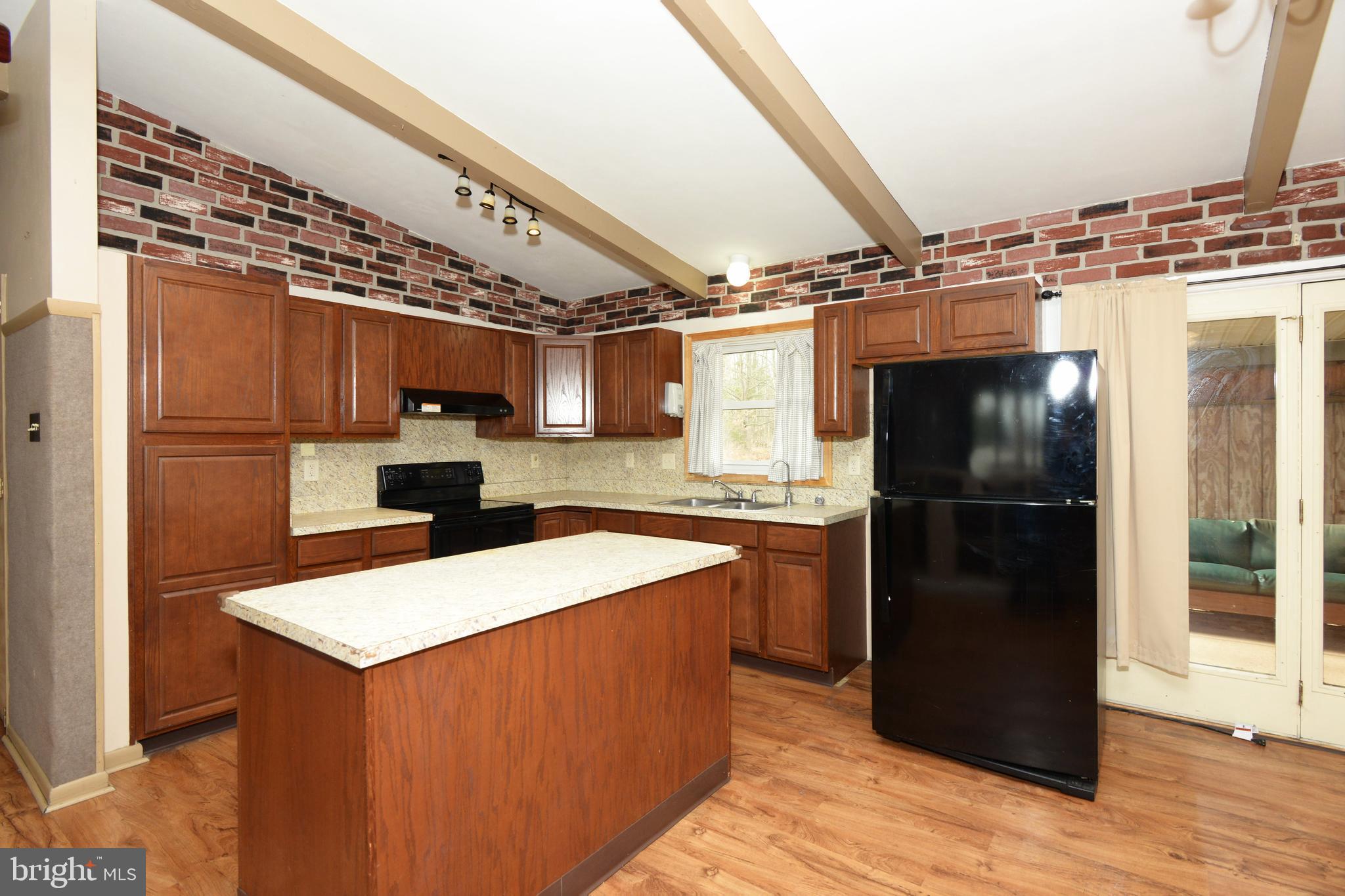 2190 Weiss Road Quakertown, PA 18951 - Photo 5 of 38 Gallery Image 5