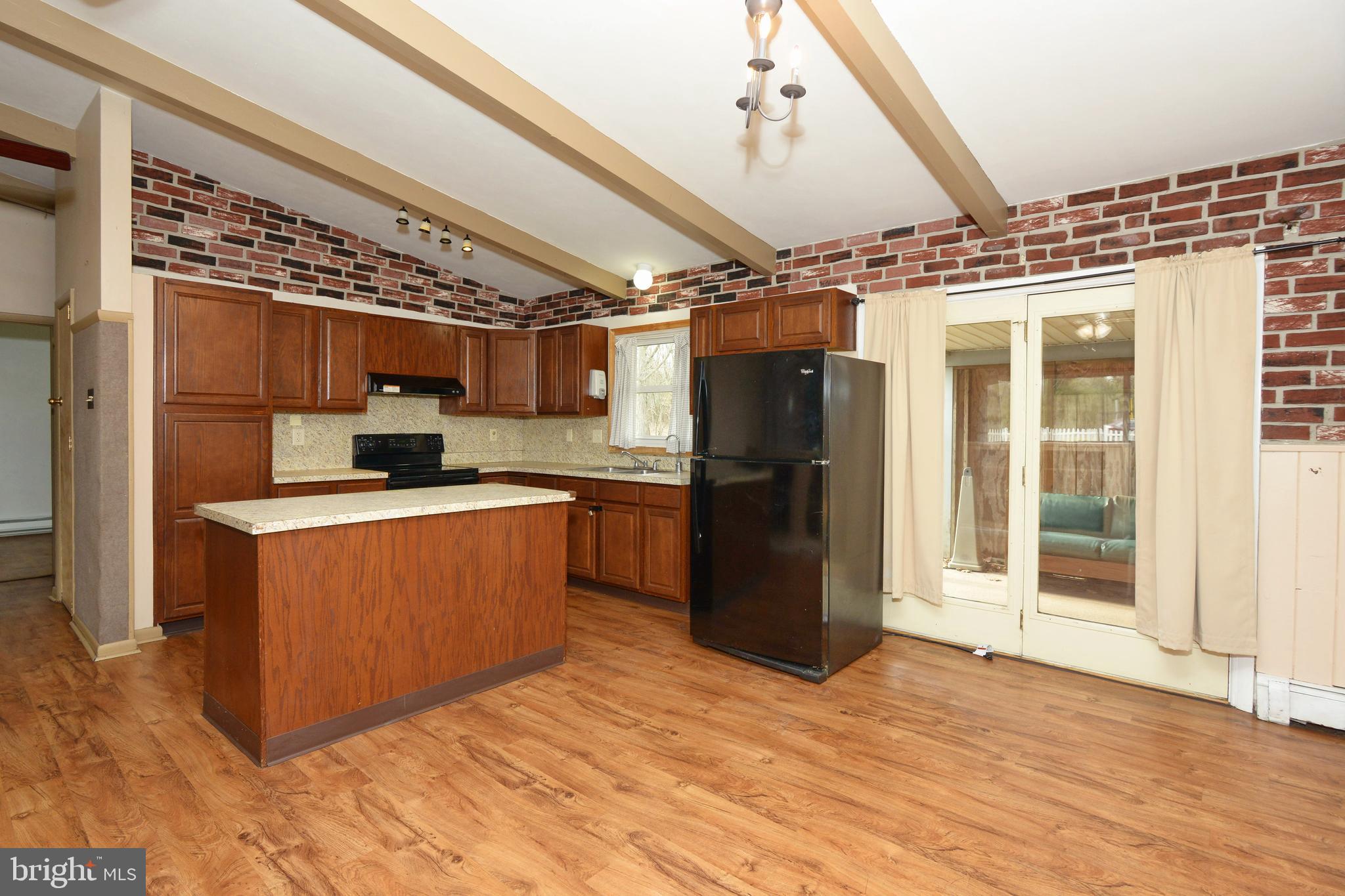 2190 Weiss Road Quakertown, PA 18951 - Photo 8 of 38 Gallery Image 8