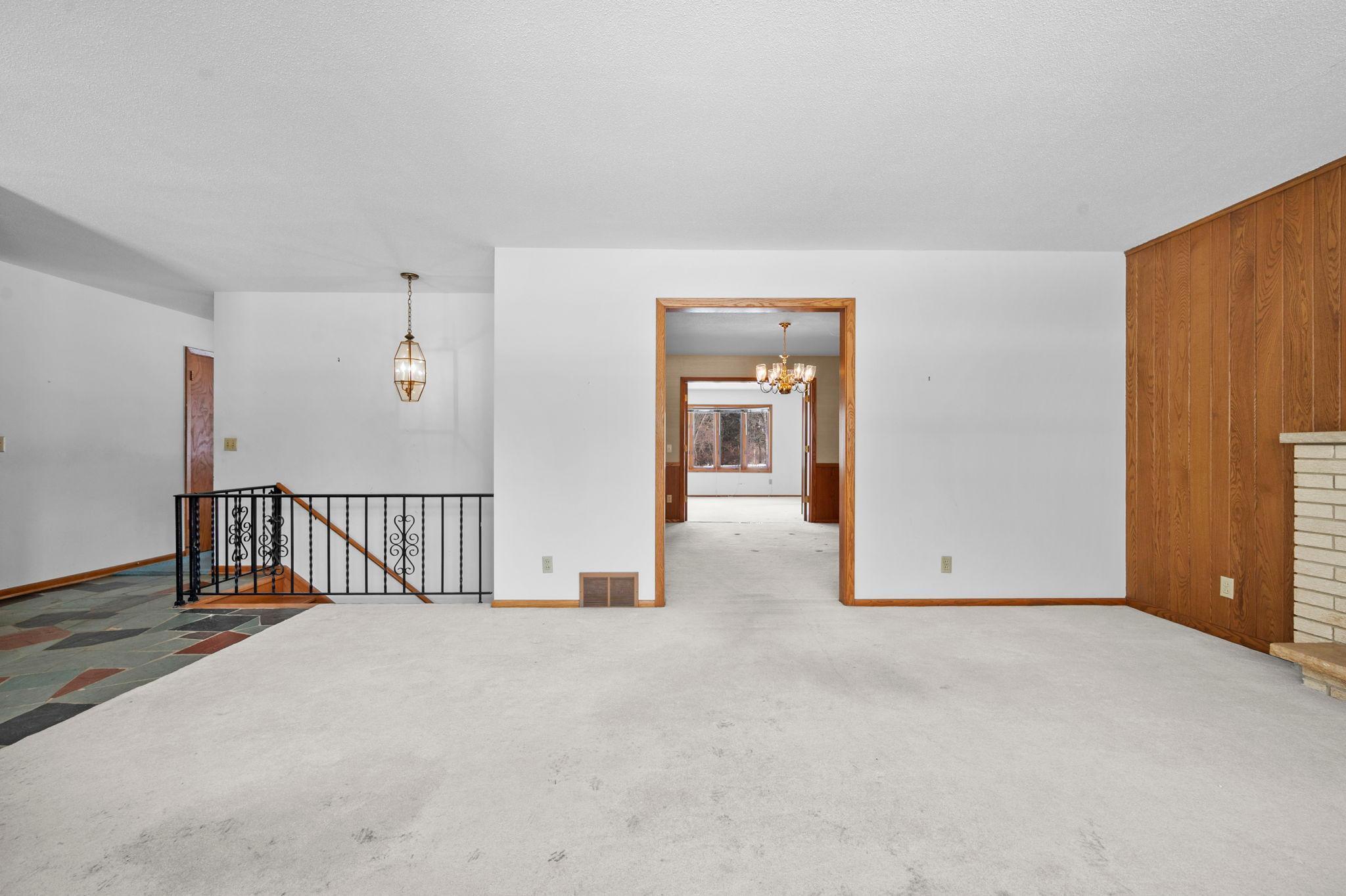10000 Maple Circle Bloomington, MN 55431 - Photo 16 of 31