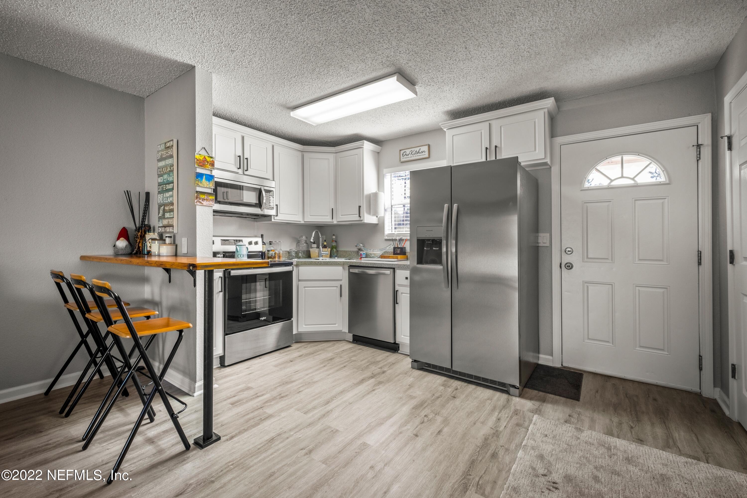 4420 Carter Road, Unit 14 St. Augustine, FL 32086 - Photo 3 of 15 Kitchen