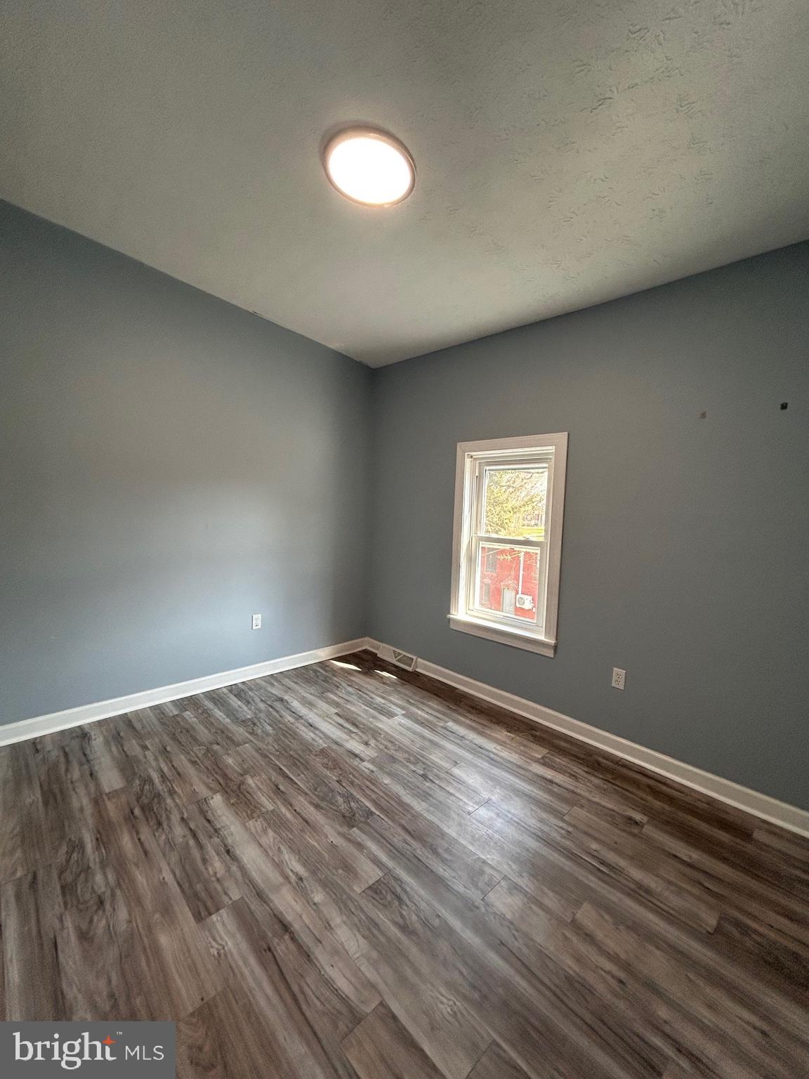 447 South George Street York, PA 17401 - Photo 10 of 11