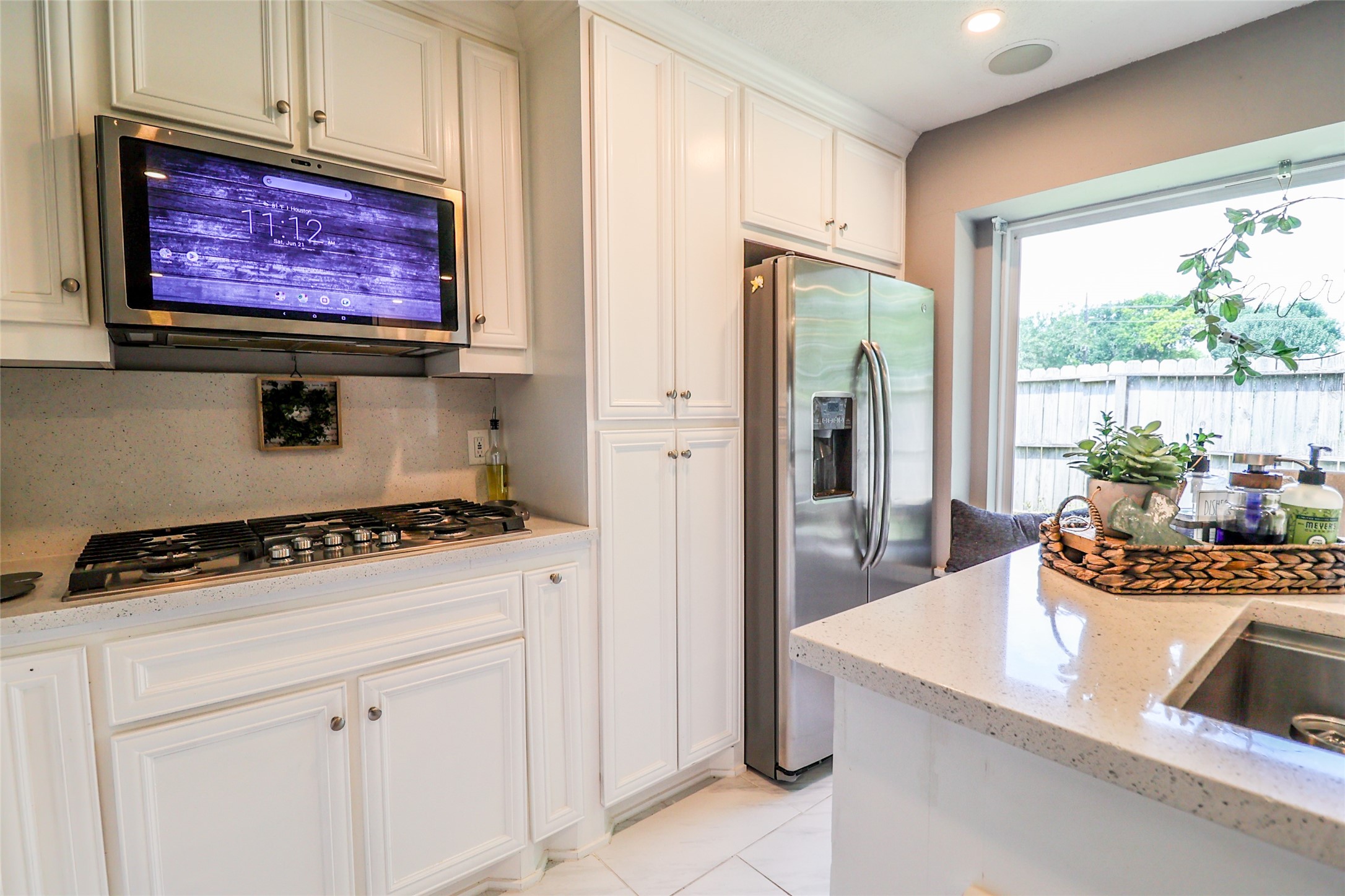 4110 Summit Valley Drive Houston, TX 77082 - Photo 15 of 33