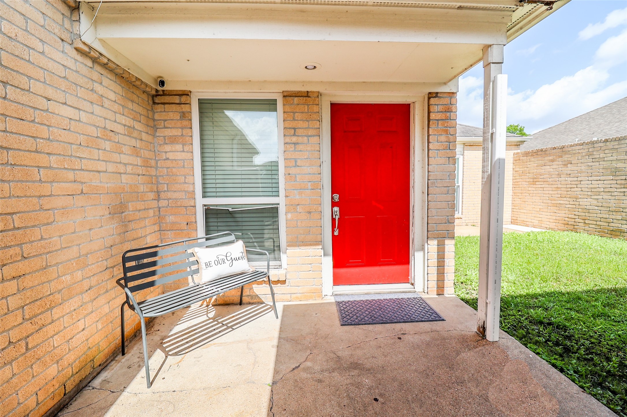 4110 Summit Valley Drive Houston, TX 77082 - Photo 4 of 33