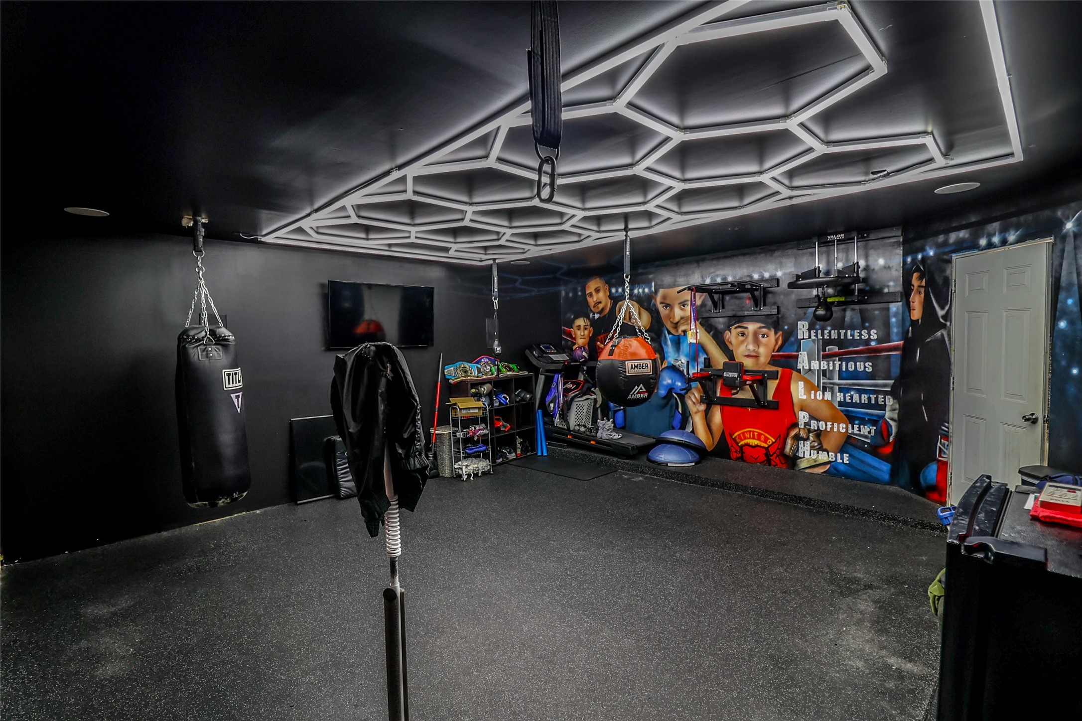 4110 Summit Valley Drive Houston, TX 77082 - Photo 6 of 33