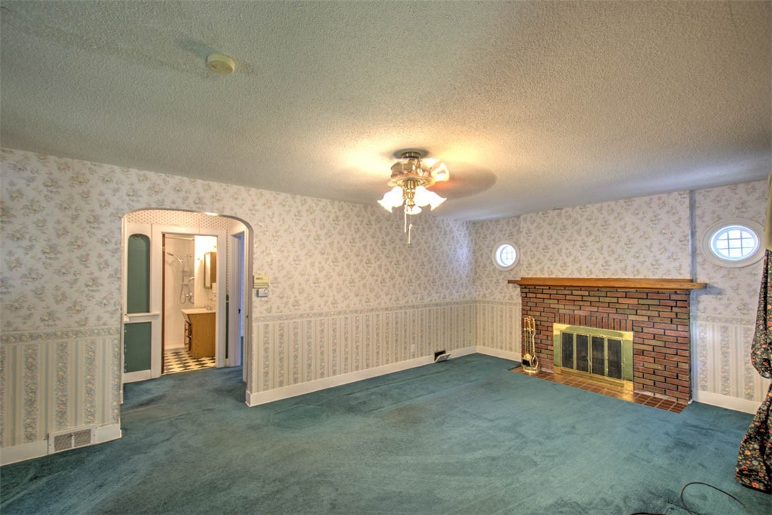 2520 South Esther Avenue Decatur, IL 62521 - Photo 5 of 30