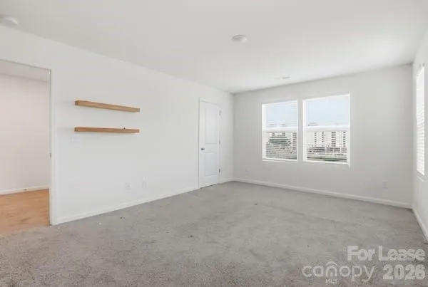 $2,100 | 19429 South Hill Street, Cornelius, NC 28031