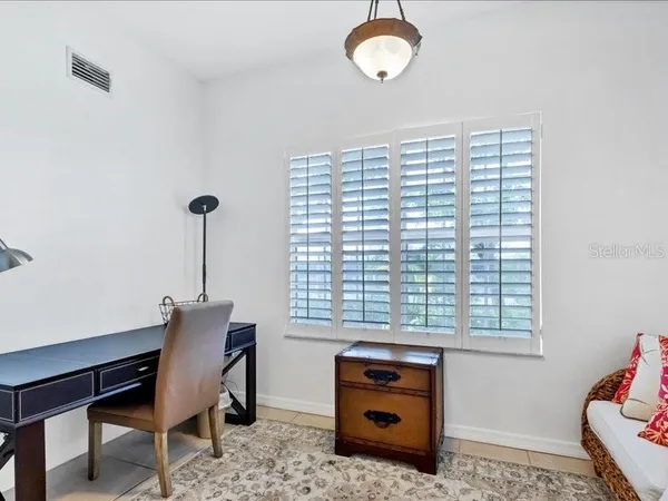 $4,200 | 3706 54th Drive West, Unit 103, Bradenton, FL 34210