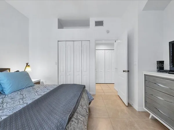 $4,200 | 3706 54th Drive West, Unit 103, Bradenton, FL 34210