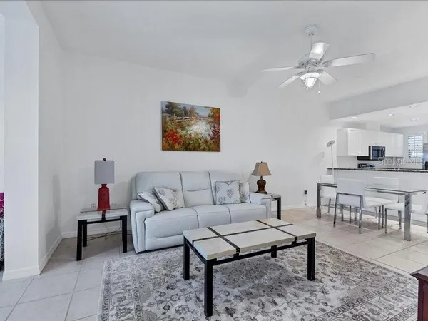 $4,200 | 3706 54th Drive West, Unit 103, Bradenton, FL 34210