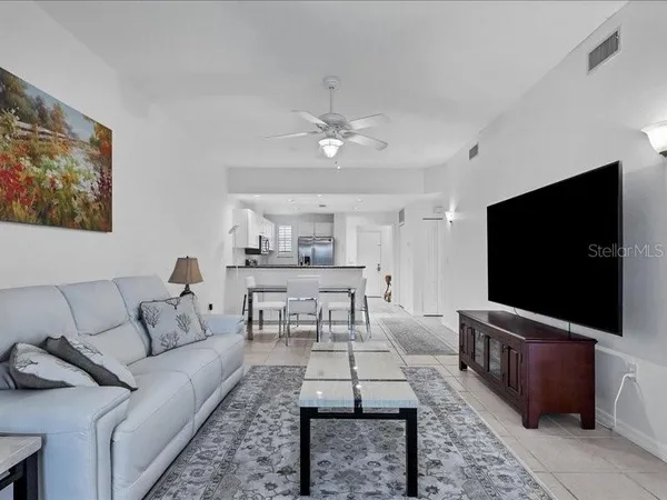 $4,200 | 3706 54th Drive West, Unit 103, Bradenton, FL 34210