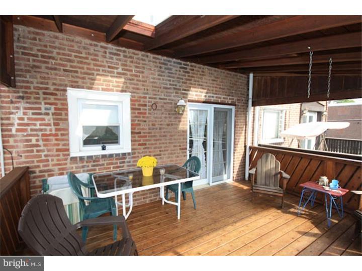 3348 Decatur Street Philadelphia, PA 19136 - Photo 11 of 25 Porch