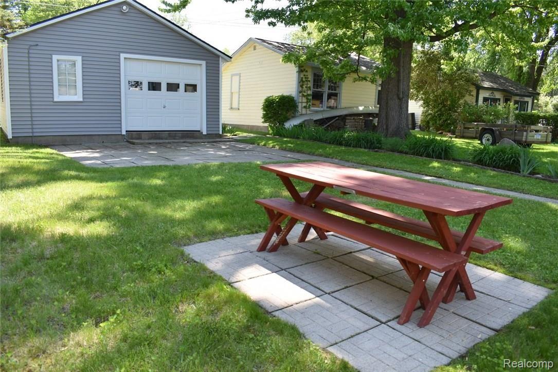 9263 Mcgregor Road Pinckney, MI 48169 - Photo 22 of 24 21 BACKYARD.JPG