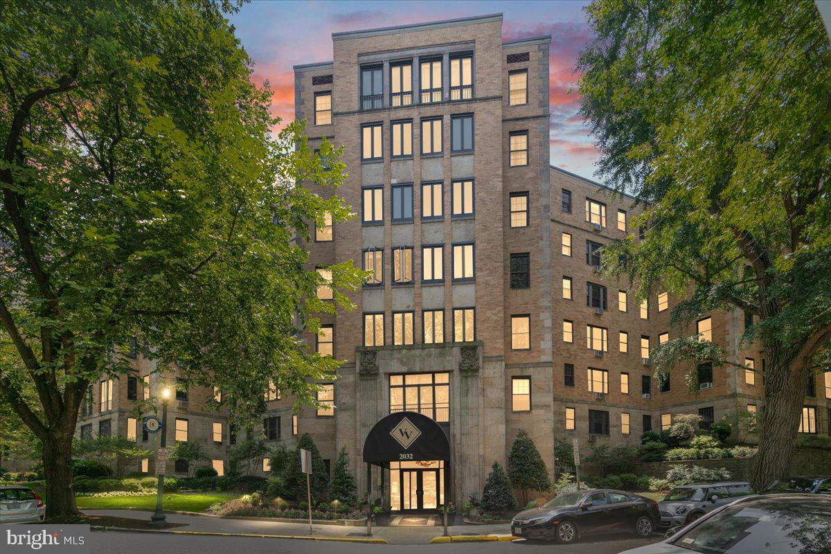 2032 Belmont Road Northwest, Unit 312 Washington, DC 20009 - Photo 8 of 40