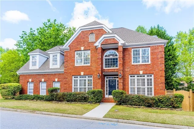 $5,800 | 2242 Lenox Walk Northeast, Atlanta, GA 30319