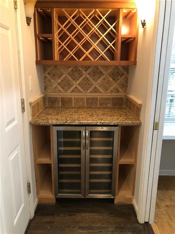 2242 Lenox Walk Northeast Atlanta, GA 30319 - Photo 24 of 36