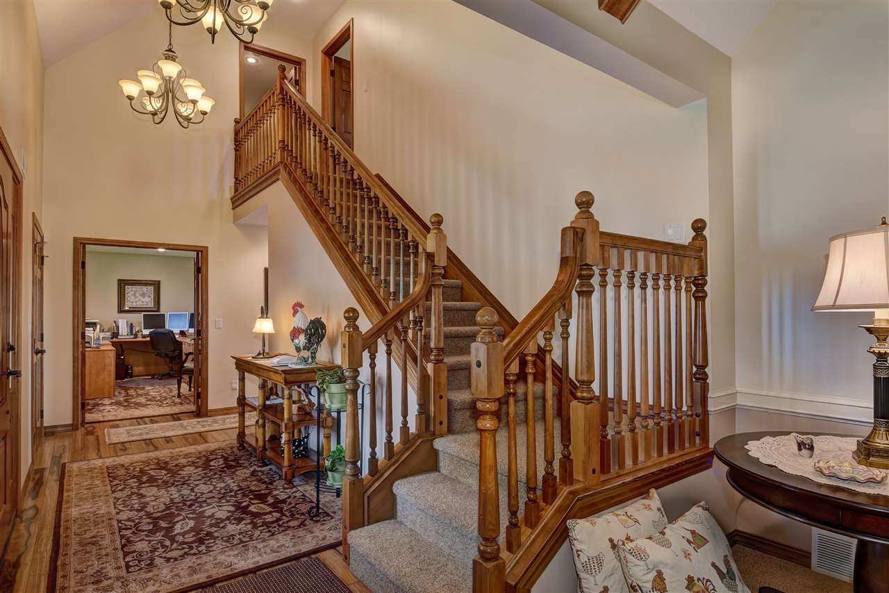 37526 North Grove Road Deer Park, WA 99006 - Photo 3 of 20 Gallery Image 3
